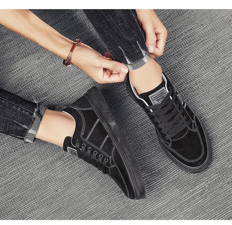 Men's Shoes 2026 New Spring Work Safety Shoes, Anti-slip, Wear-resistant, Versatile Casual Sports Work Shoes, Men's Board Shoes