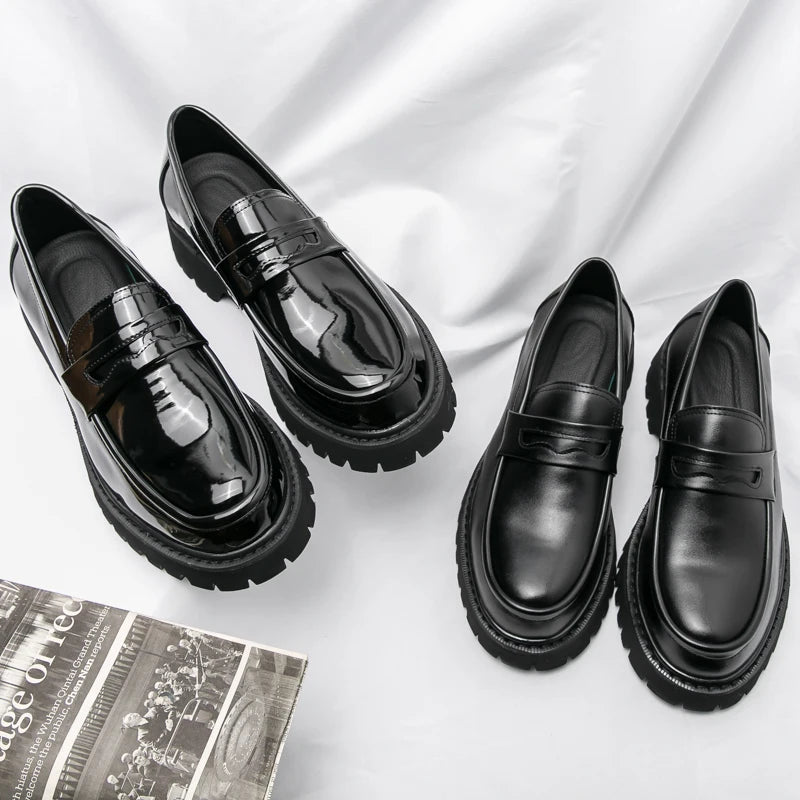 Man luxury Brand British Classic Pointed Dress Shoes Mens Patent Leather Black Wedding Shoes Oxford Formal Shoes Glossy Fashion